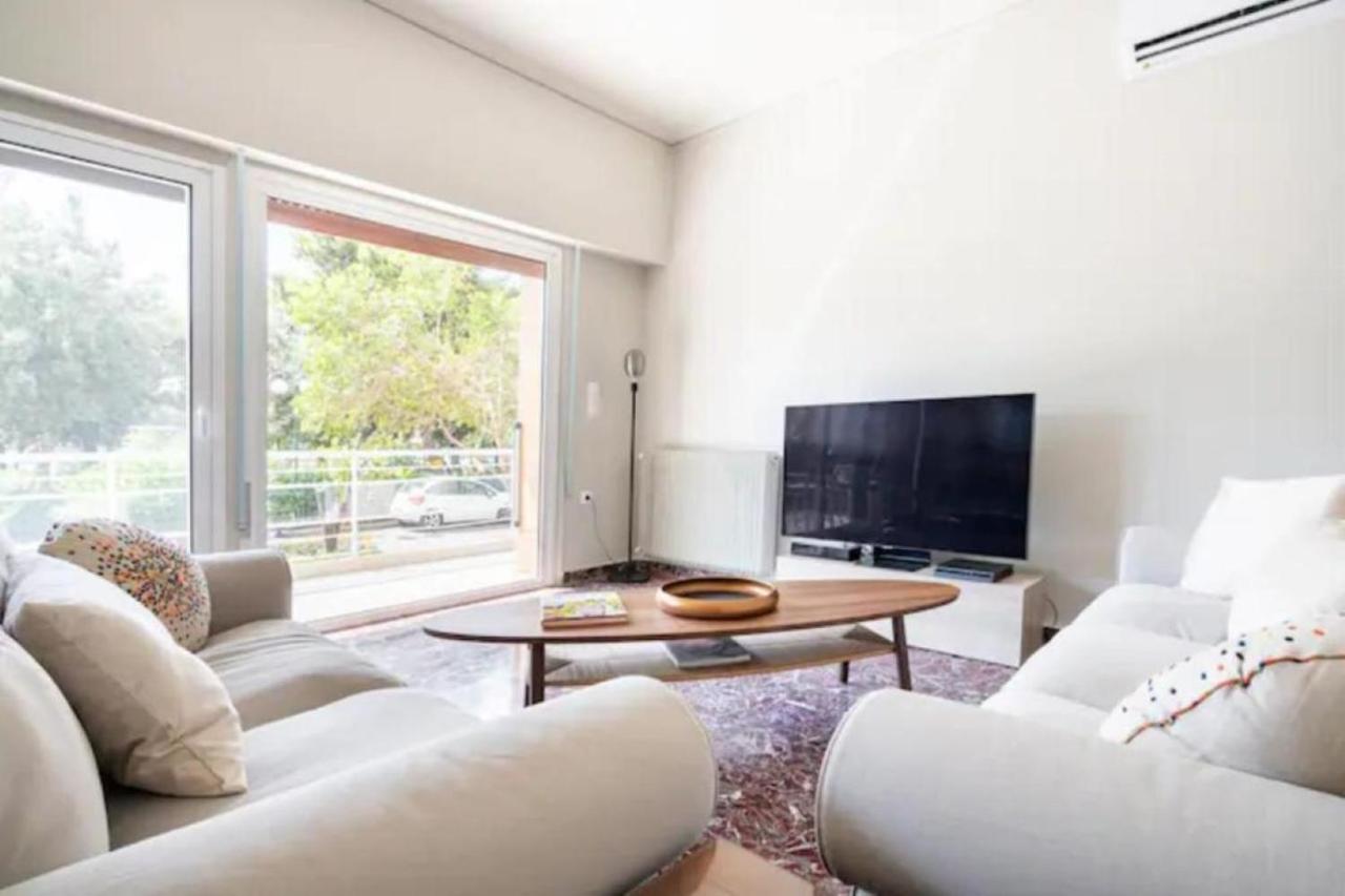 Flisvos Marina Refurbished Apartment Athens Ngoại thất bức ảnh