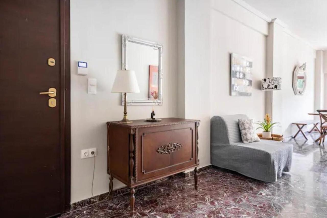 Flisvos Marina Refurbished Apartment Athens Ngoại thất bức ảnh