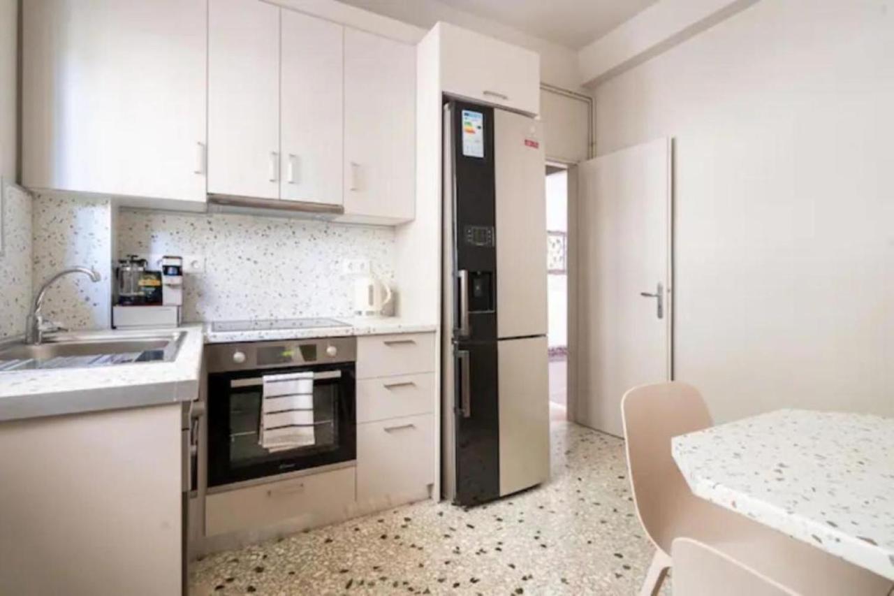 Flisvos Marina Refurbished Apartment Athens Ngoại thất bức ảnh